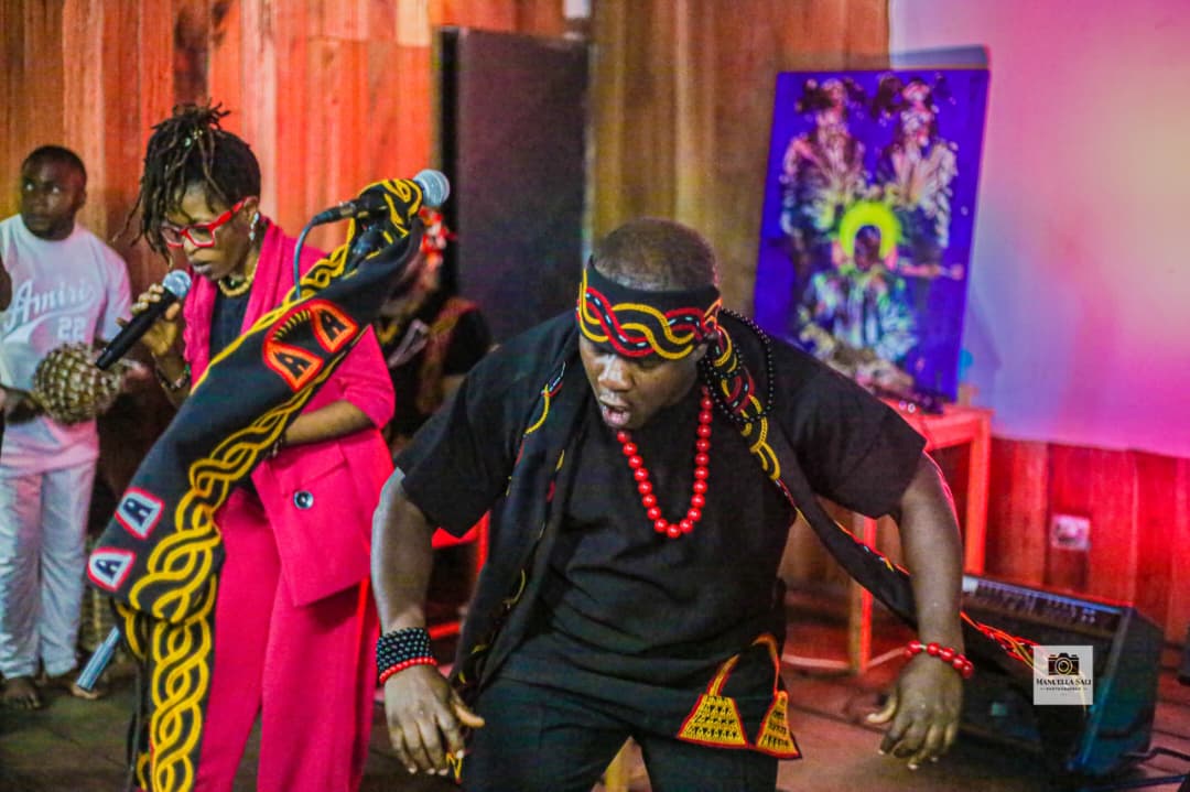 Bruises National Tour Bandjoun Station